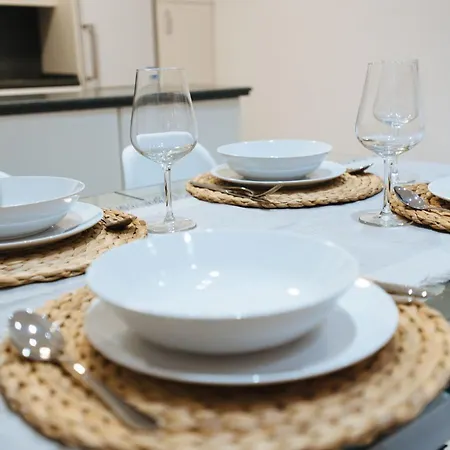 Holi-Rent Lanza Apartment Seville Exterior photo